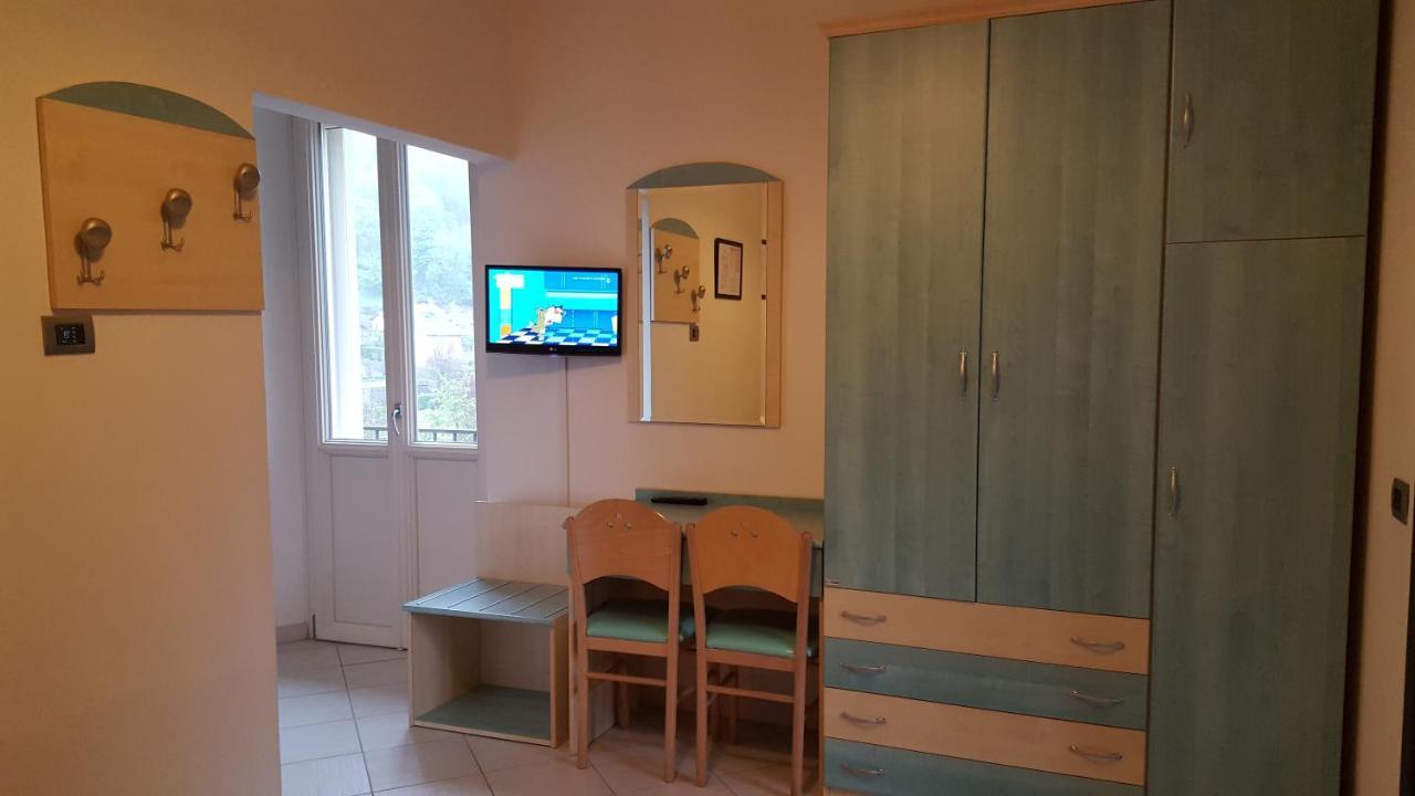Hotel Margherita Montepiano Eksteriør billede