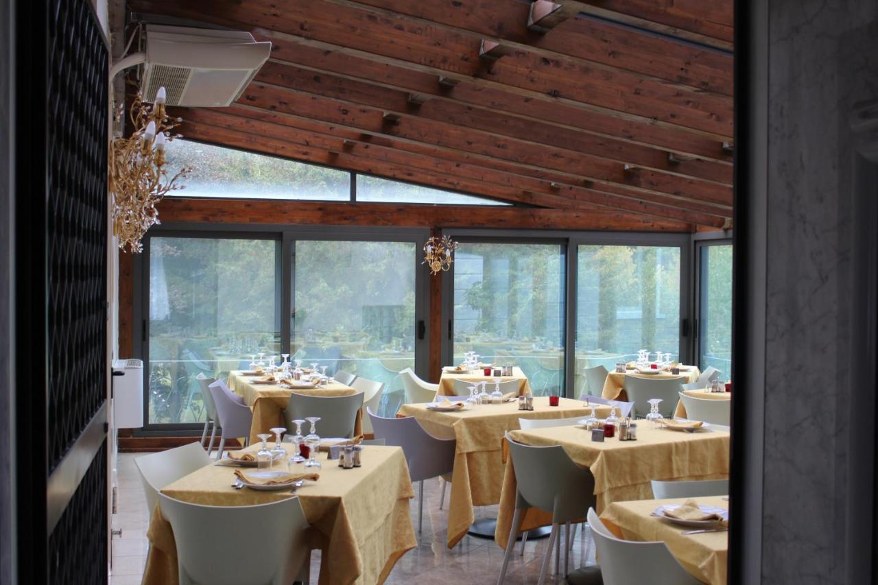 Hotel Margherita Montepiano Eksteriør billede